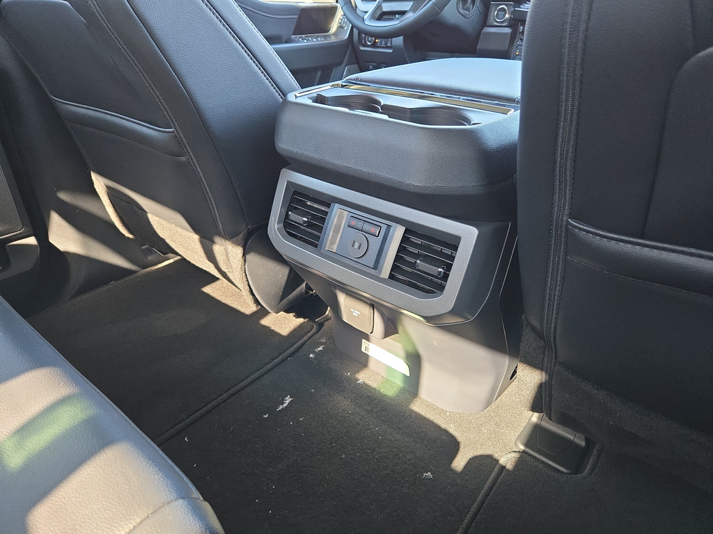New 2026 Agate Black Metallic Ford F-250® Lariat® image 11