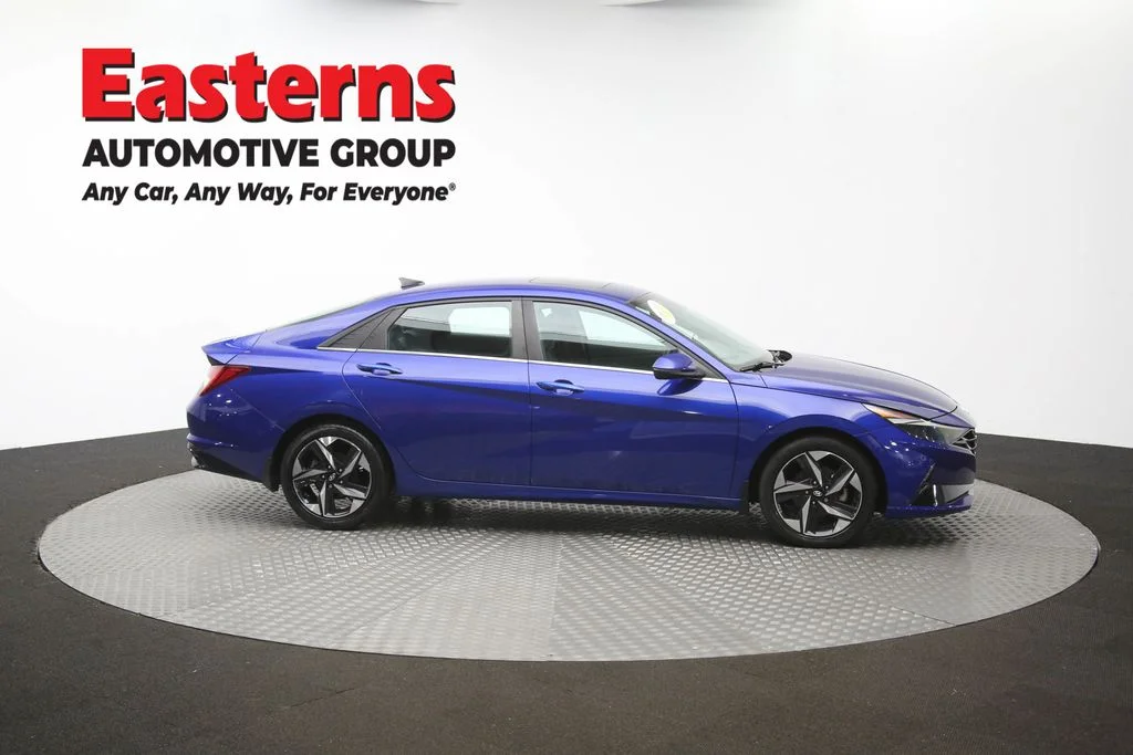Used 2022 Blue Hyundai SEL image 47