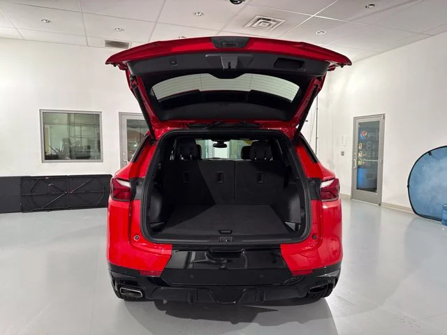 Used 2021 Red Chevrolet RS image 13