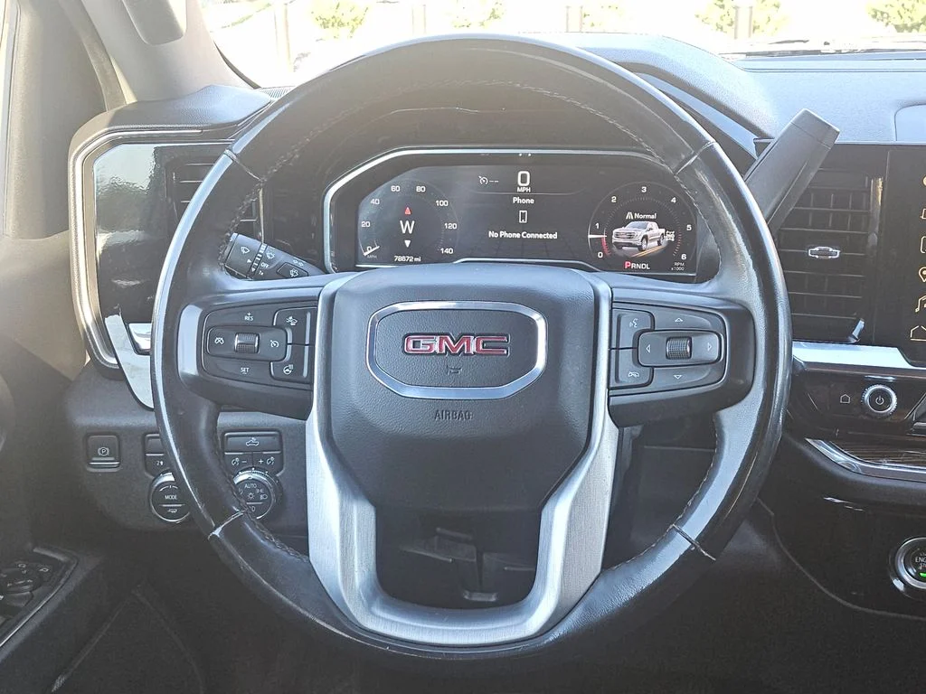 Used 2024 Onyx Black GMC Elevation image 7