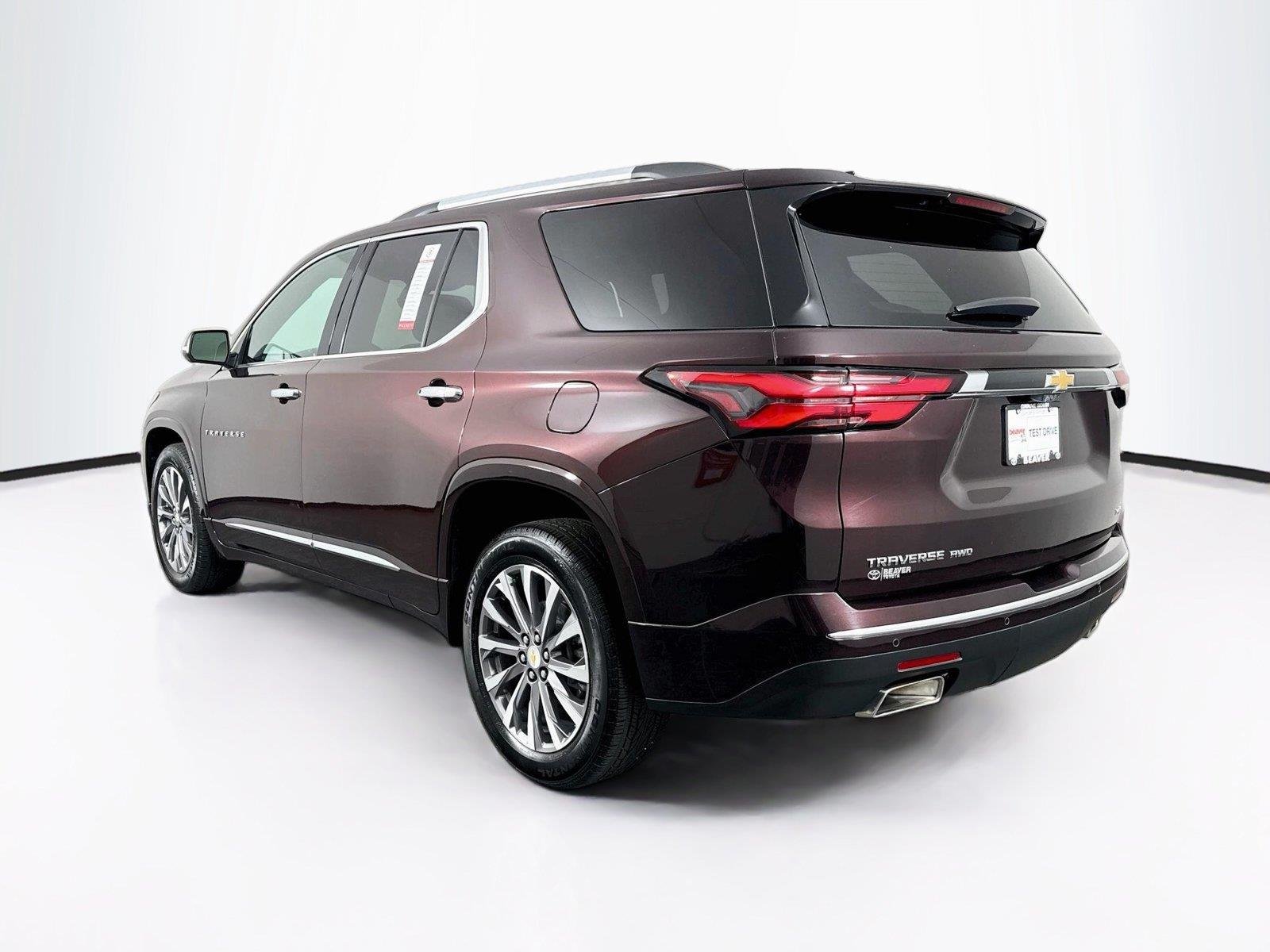 Used 2022 Black Cherry Metallic Chevrolet Premier image 13