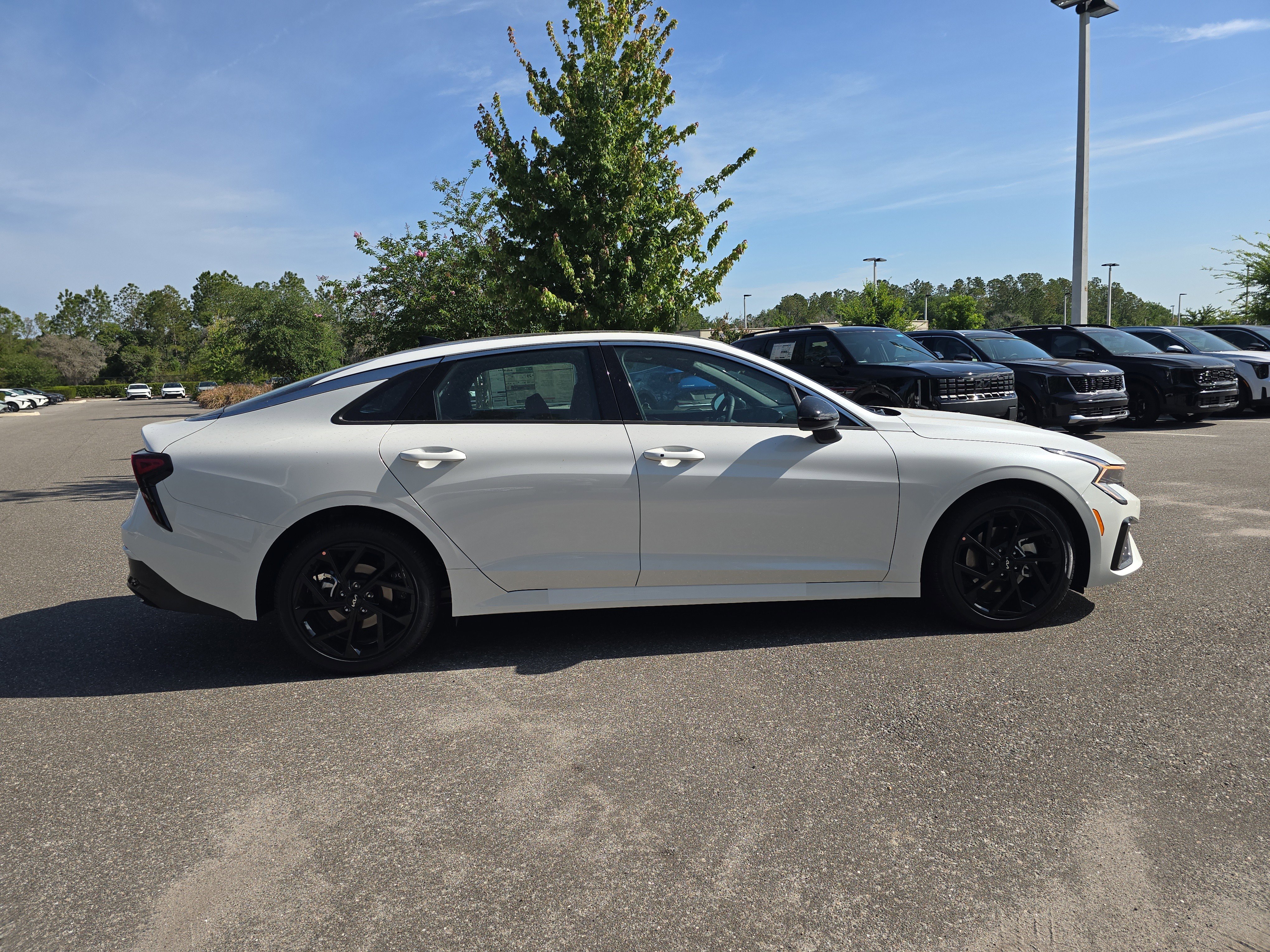 New 2026 Snow White Pearl Kia GT-Line FWD image 9