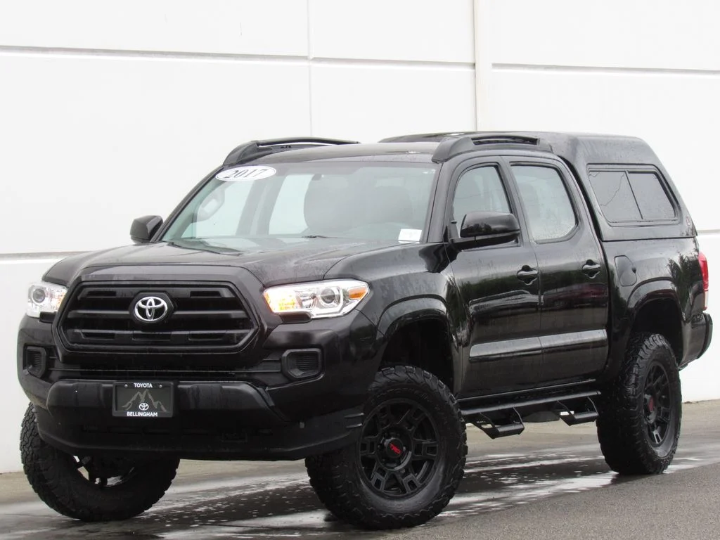 2017 Toyota Tacoma SR Double Cab 4x4 V6 Auto Short Bed's photo