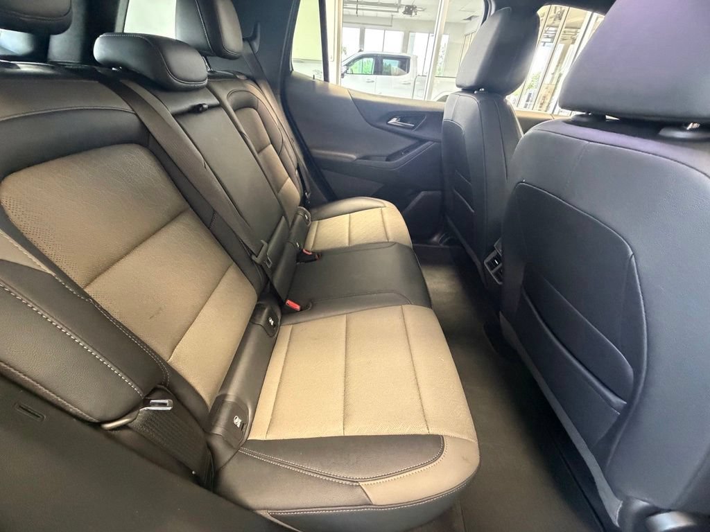 Used 2025 Cacti Green Chevrolet LT image 47
