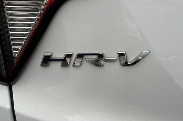Used 2022  Honda LX image 7