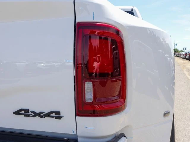 New 2026 Bright White Clear-Coat Exterior Paint RAM Laramie image 6