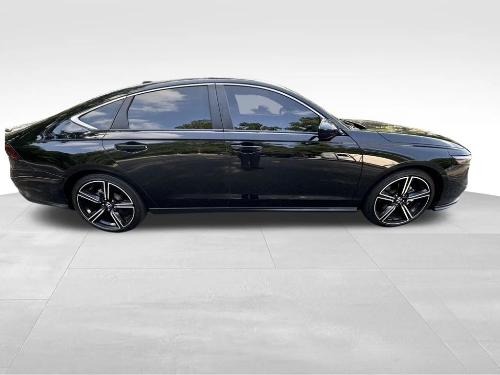 Used 2024 Black Honda Sport image 8