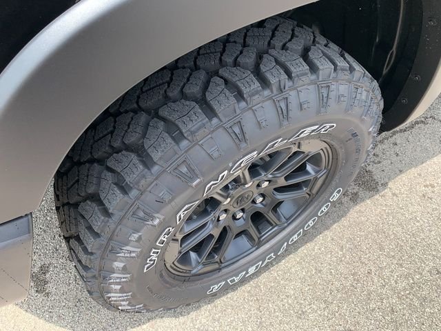 New 2026 Diamond Black Crystal Pearl-Coat Exterior Paint RAM Rebel image 11