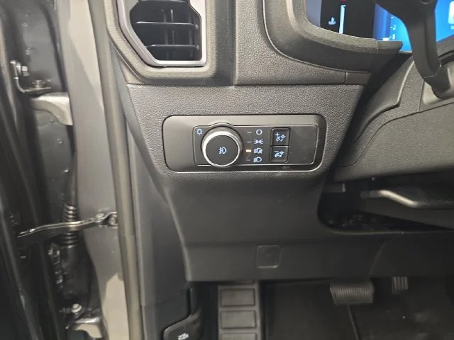 New 2026 Carbonized Gray Metallic Ford Outer Banks® image 35