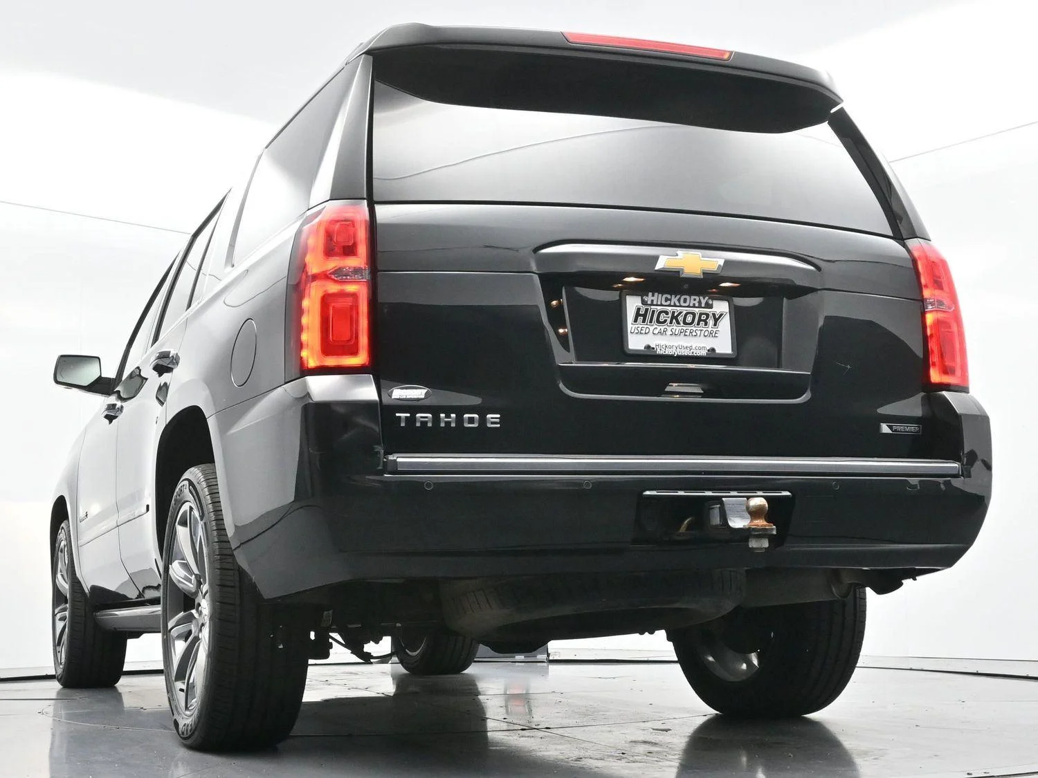 Used 2018 Black Chevrolet Premier image 51