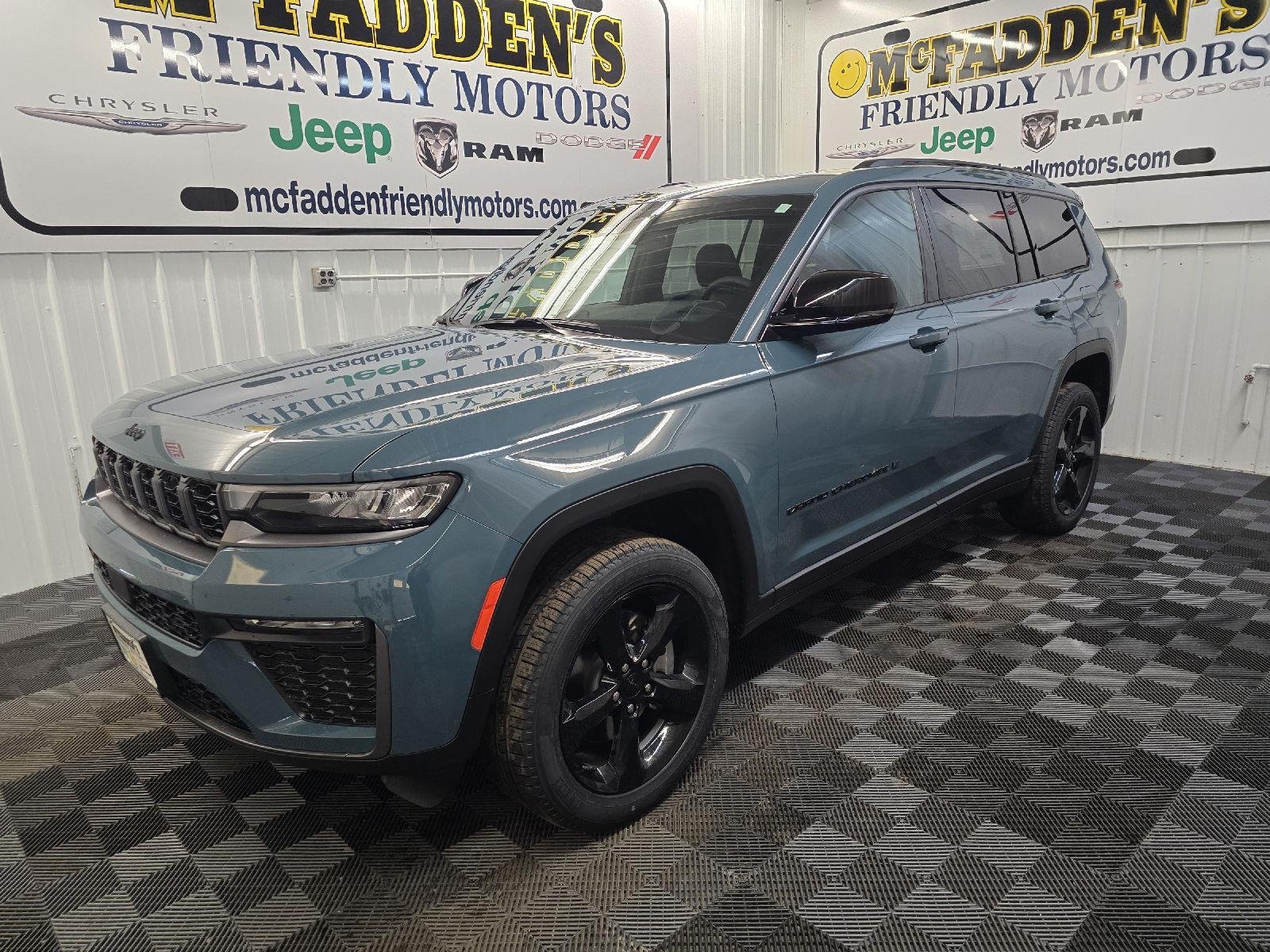 New 2026 Steel Blue Exterior Paint Jeep Limited image 11