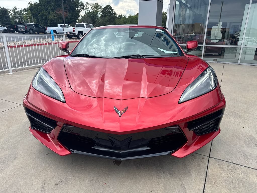 Used 2025 Red Mist Metallic Tintcoat Chevrolet 2LT image 8