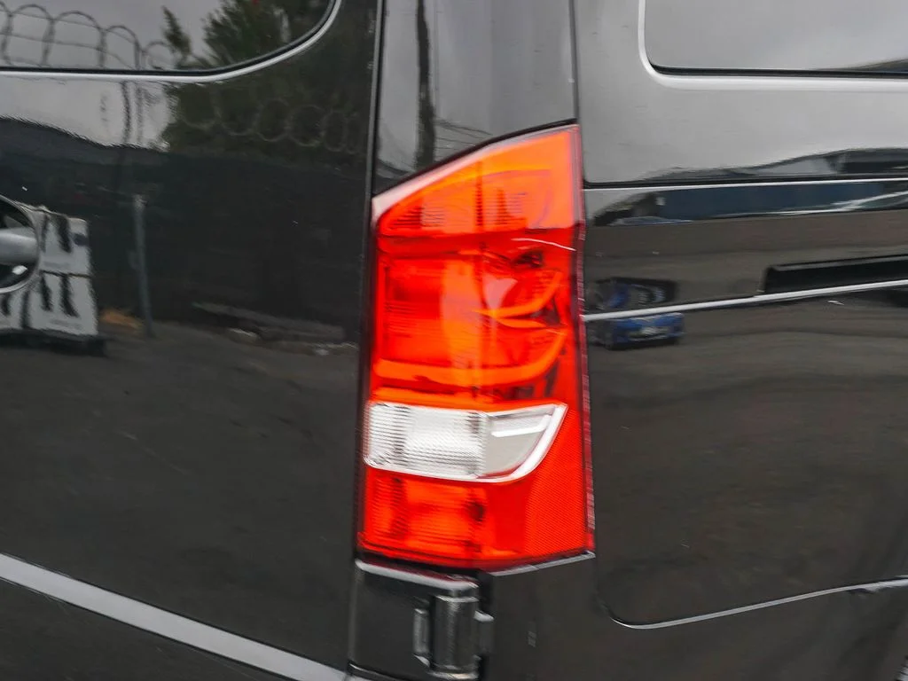 Used 2020 Black Mercedes-Benz Passenger image 7