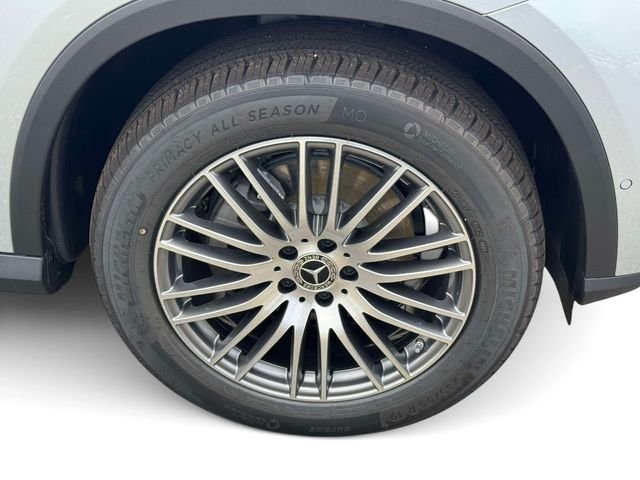 New 2027 Cirrus Silver Metallic Mercedes-Benz GLC 300 image 7