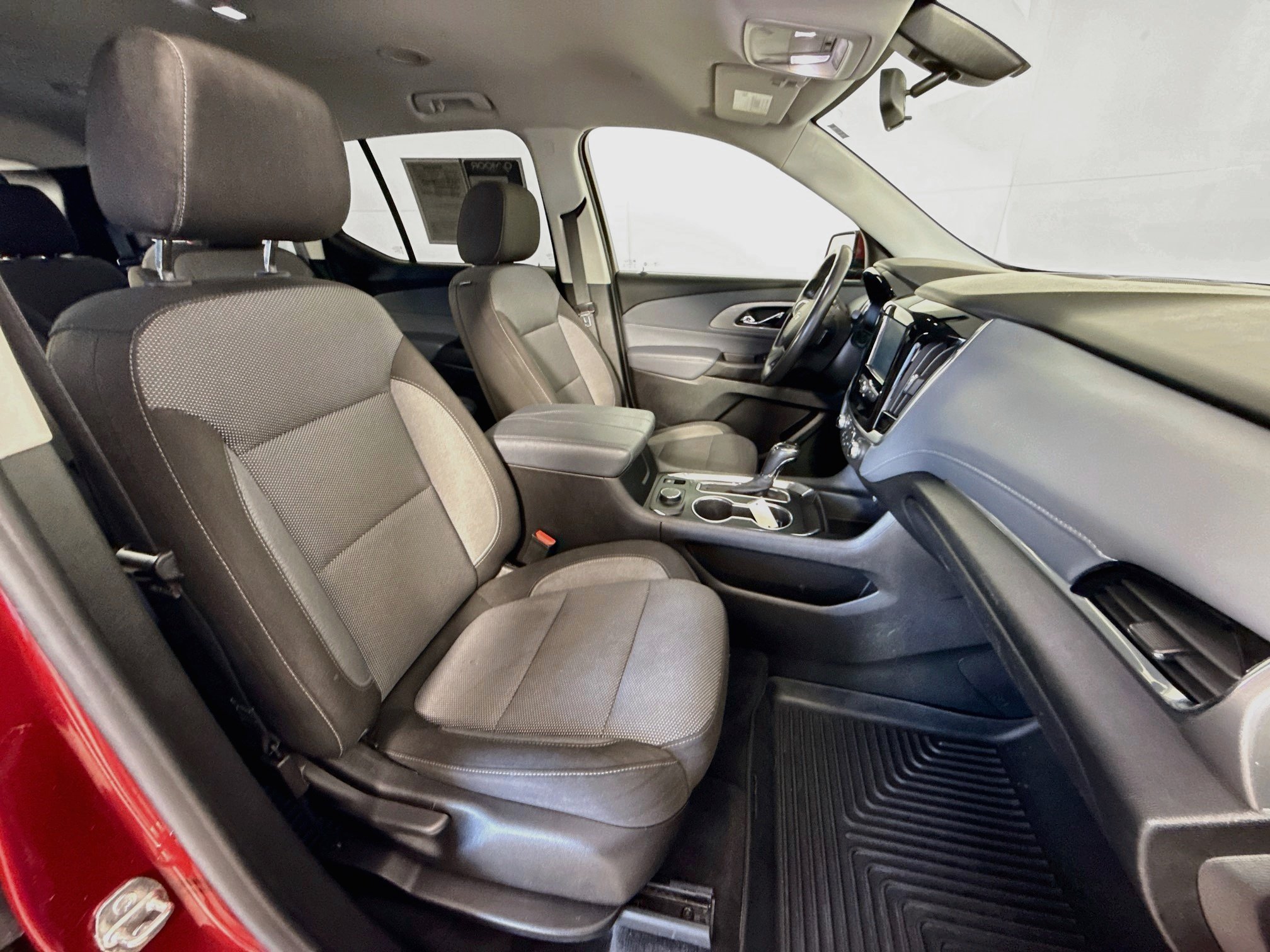 Used 2019 Cajun Red Tintcoat Chevrolet LT Cloth image 27