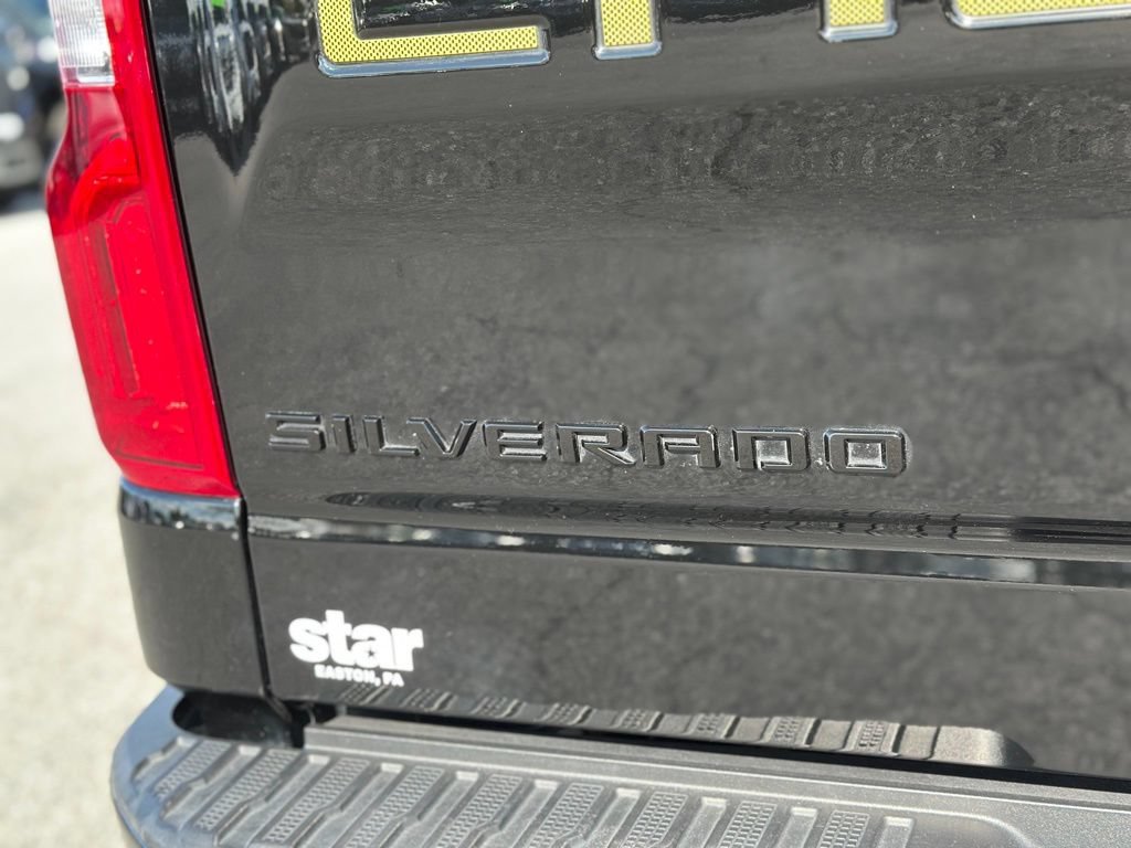 Used 2023 Black Chevrolet RST image 46