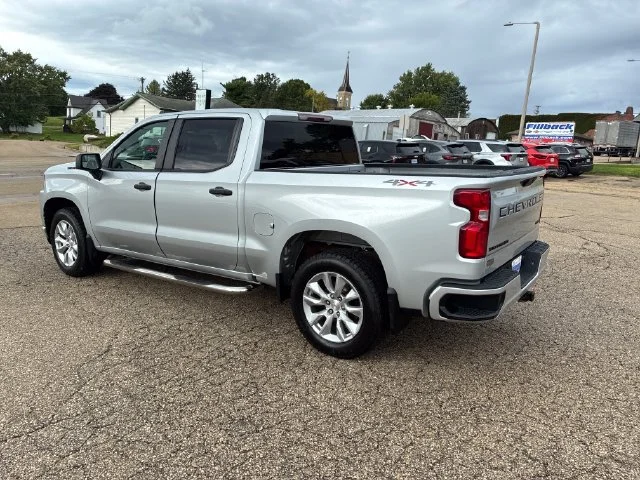 Used 2021 SILVER ICE METALLIC Chevrolet Custom image 5