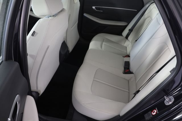 Used 2023 Blue Hyundai SE image 18