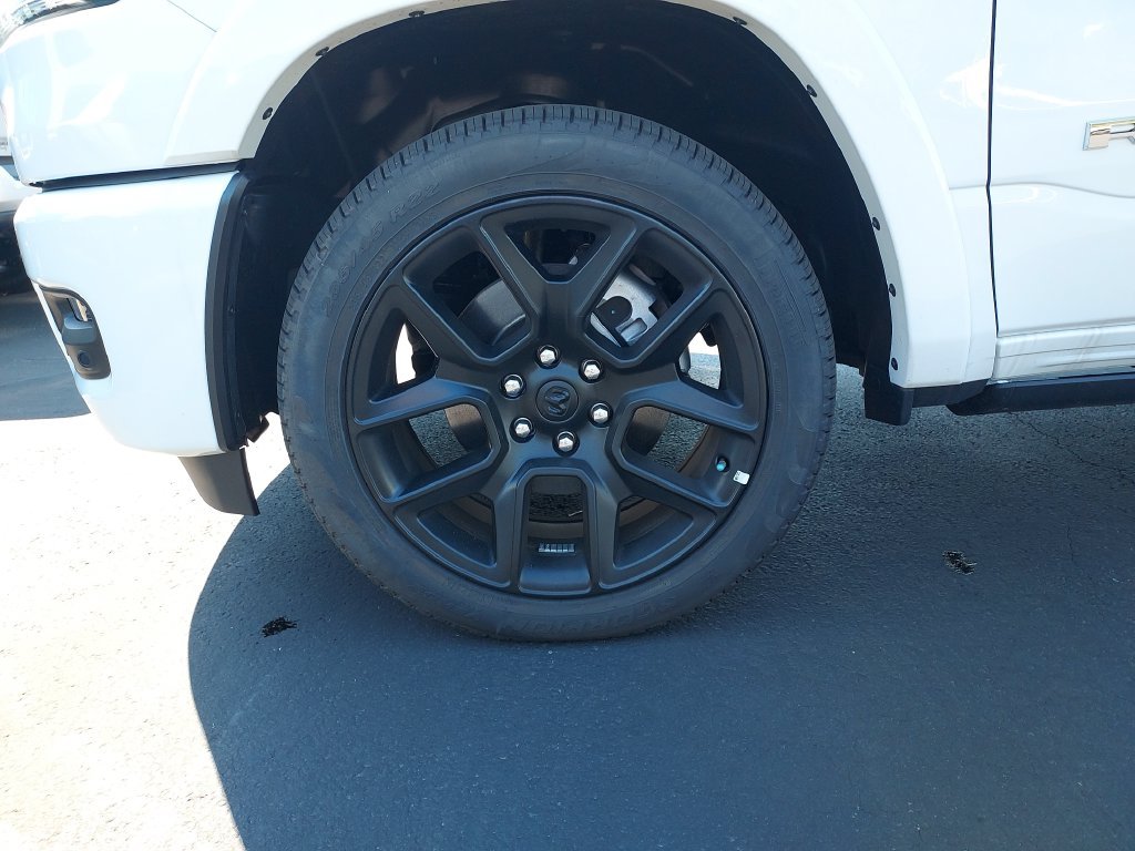 2026 RAM 1500 Laramie - Photo 10