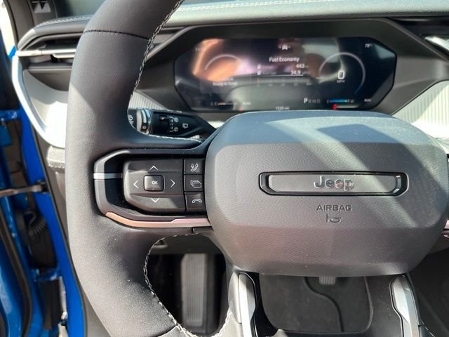 New 2026 Hydro Blue Pearlcoat Jeep Laredo image 27