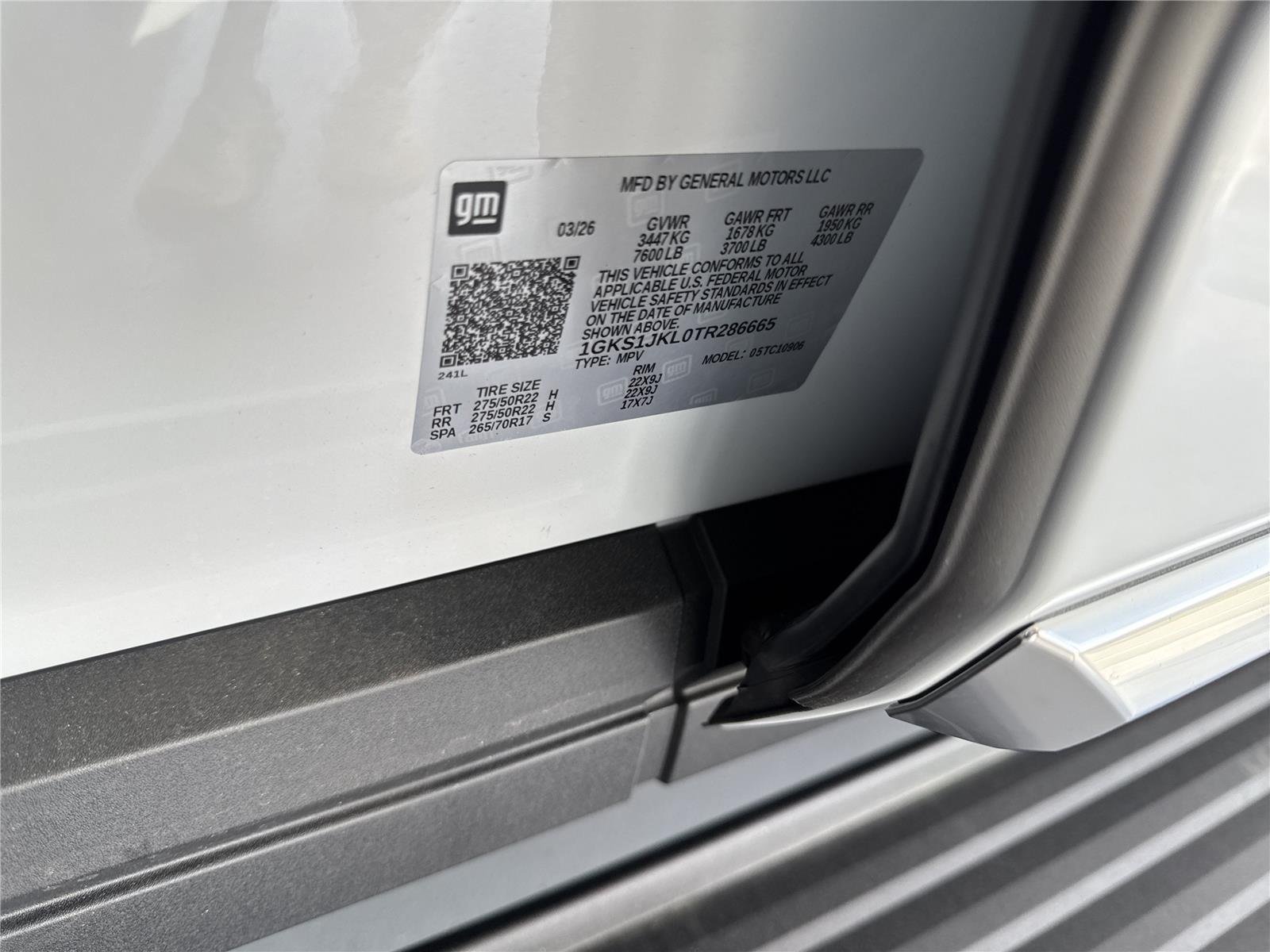 New 2026 Glacier White Tricoat GMC Denali image 40