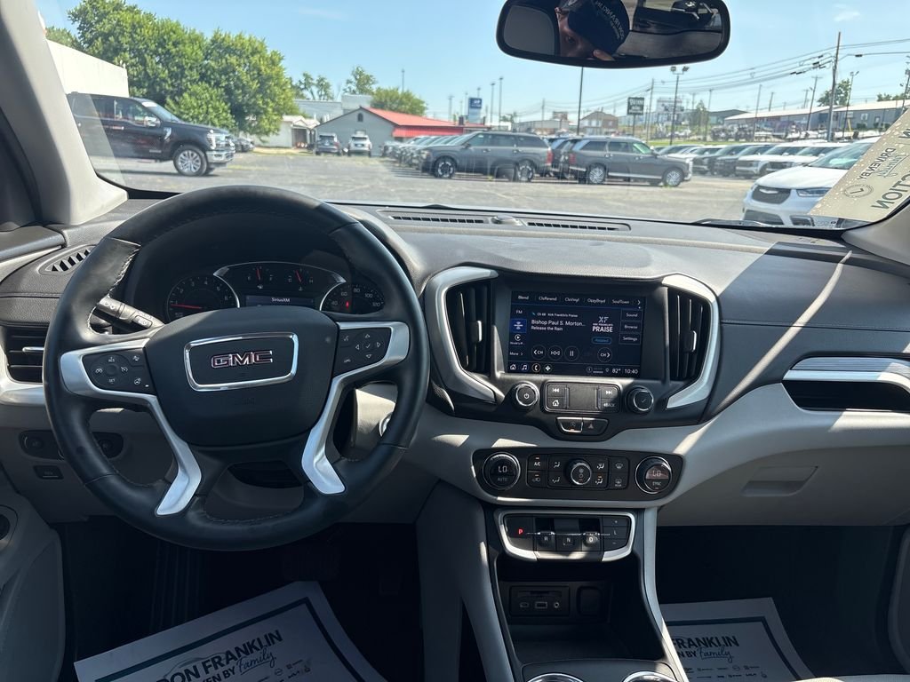 Used 2024 Silver GMC SLT image 15