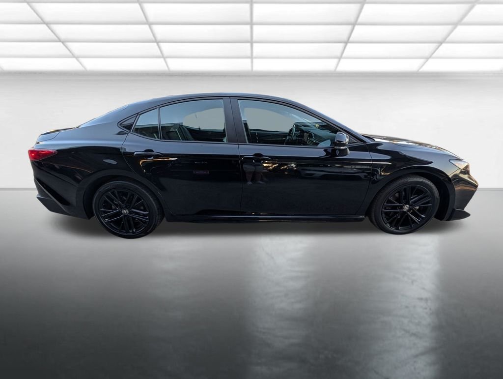 Used 2025  Toyota LE image 29