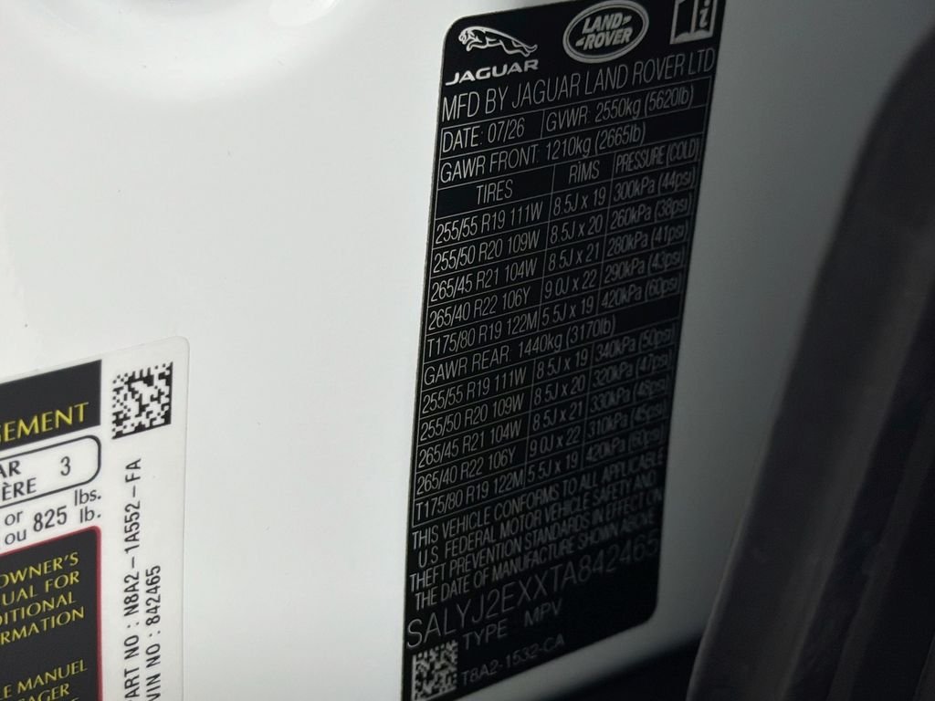 New 2026 Fuji White Land Rover S image 34