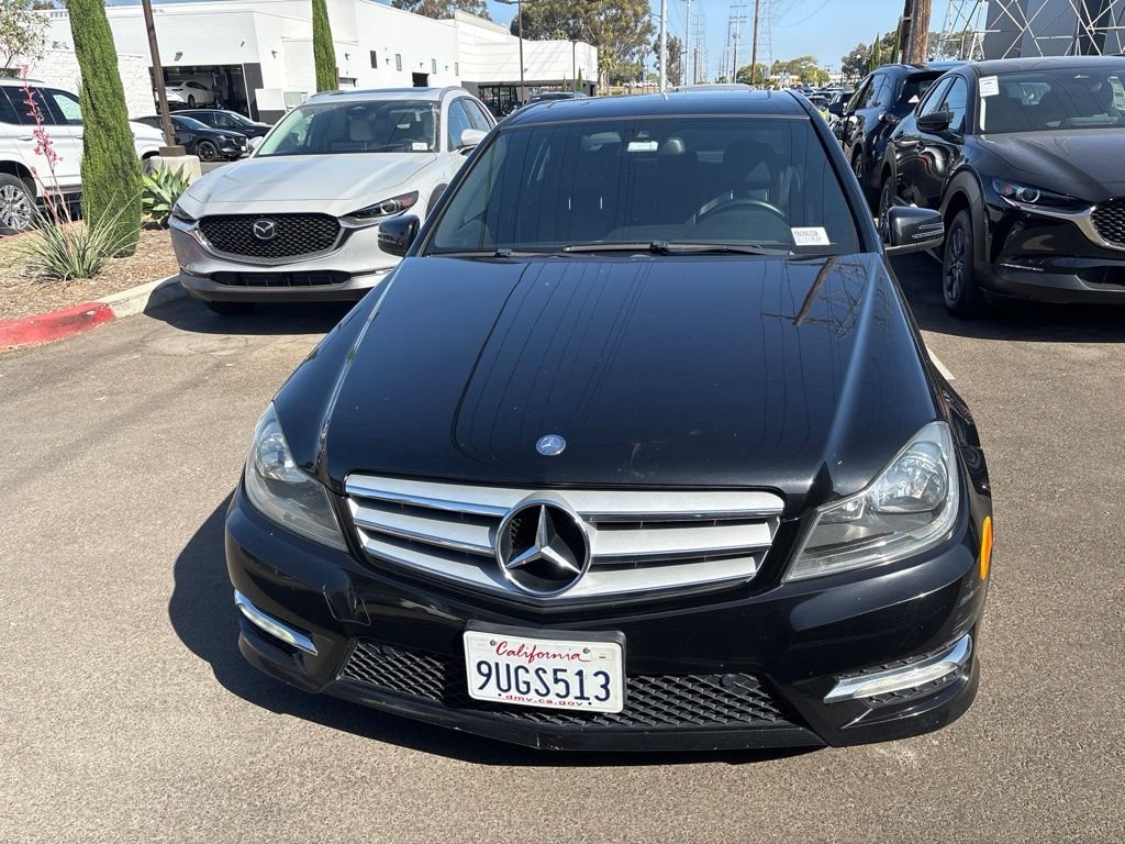 WDDGF4HB2CR216884