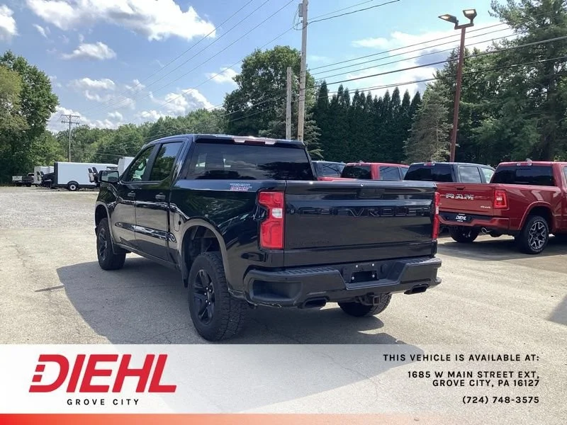 Used 2021 BLACK Chevrolet Custom Trail Boss image 5
