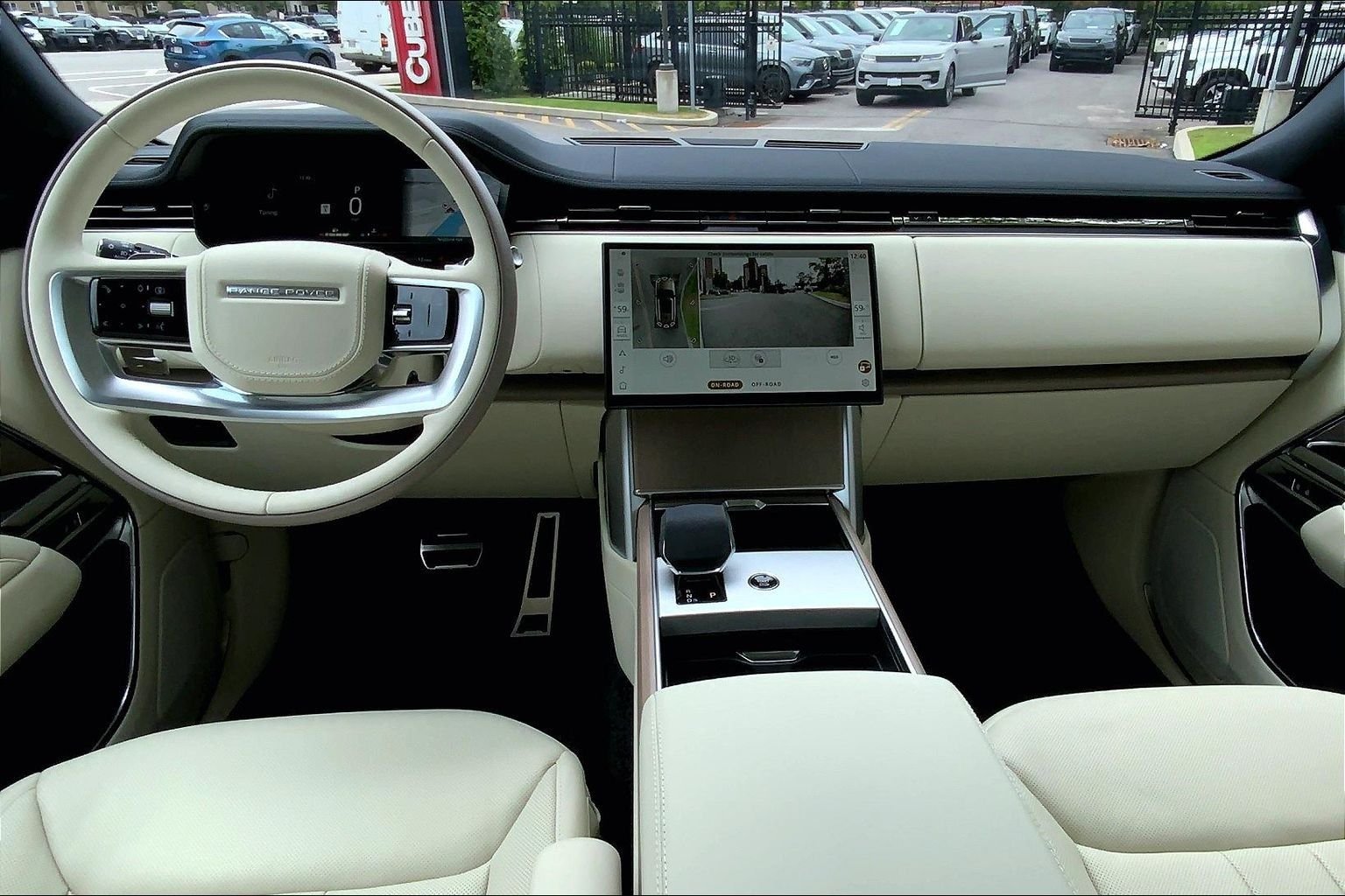 New 2026 British Racing Green Land Rover SE 7 Seats image 5