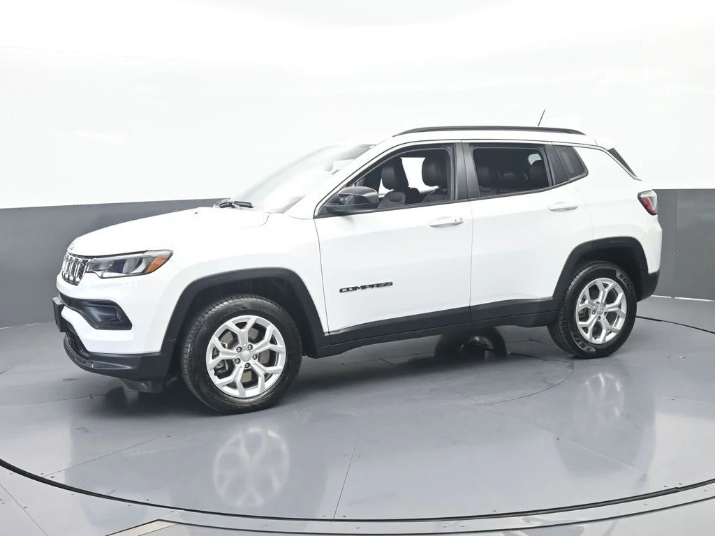 Used 2024 Jeep Compass Latitude with VIN 3C4NJDBN4RT100833 for sale in Miami Lakes, FL