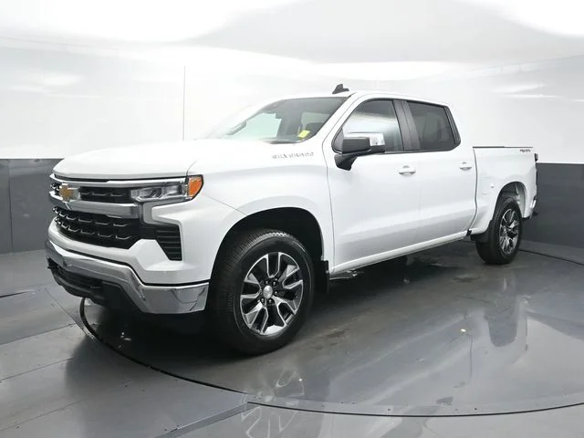 Used 2023 White Chevrolet LT image 3