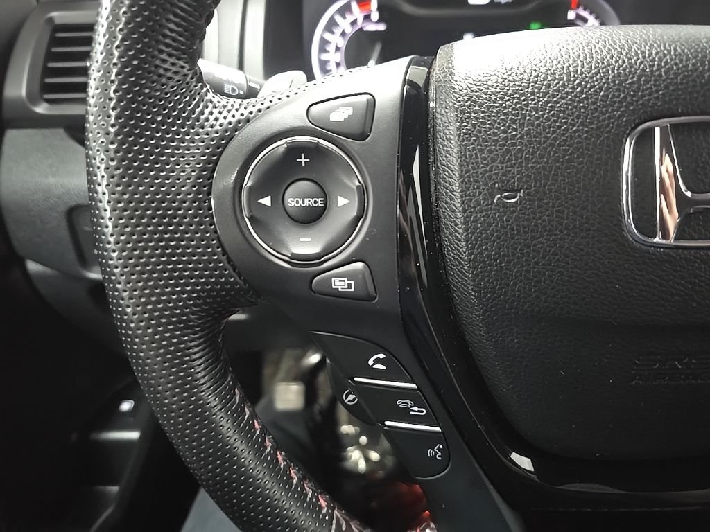 Used 2023 White Honda Black Edition image 22