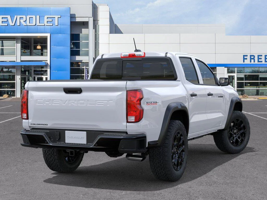 New 2026 Summit White Chevrolet Trail Boss image 4