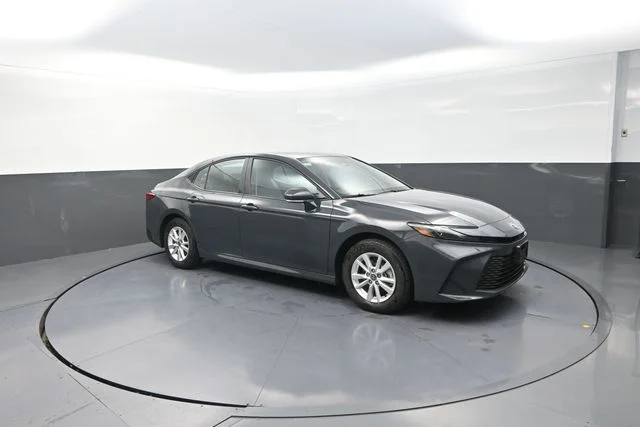 Used 2026  Toyota LE image 24