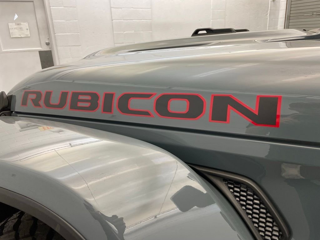 New 2026 Anvil Clear-Coat Exterior Paint Jeep Rubicon X image 9