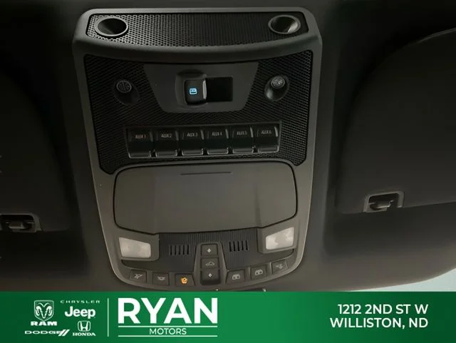 Used 2017 Black Ford Platinum image 24