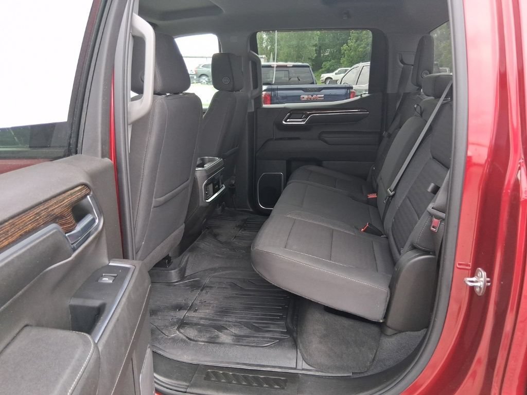 Used 2023 Volcanic Red Tintcoat GMC Elevation image 10