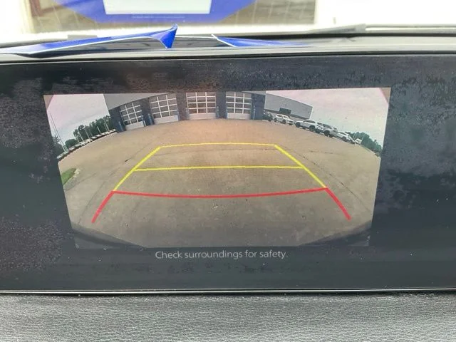 Used 2019 White Mazda Base image 37