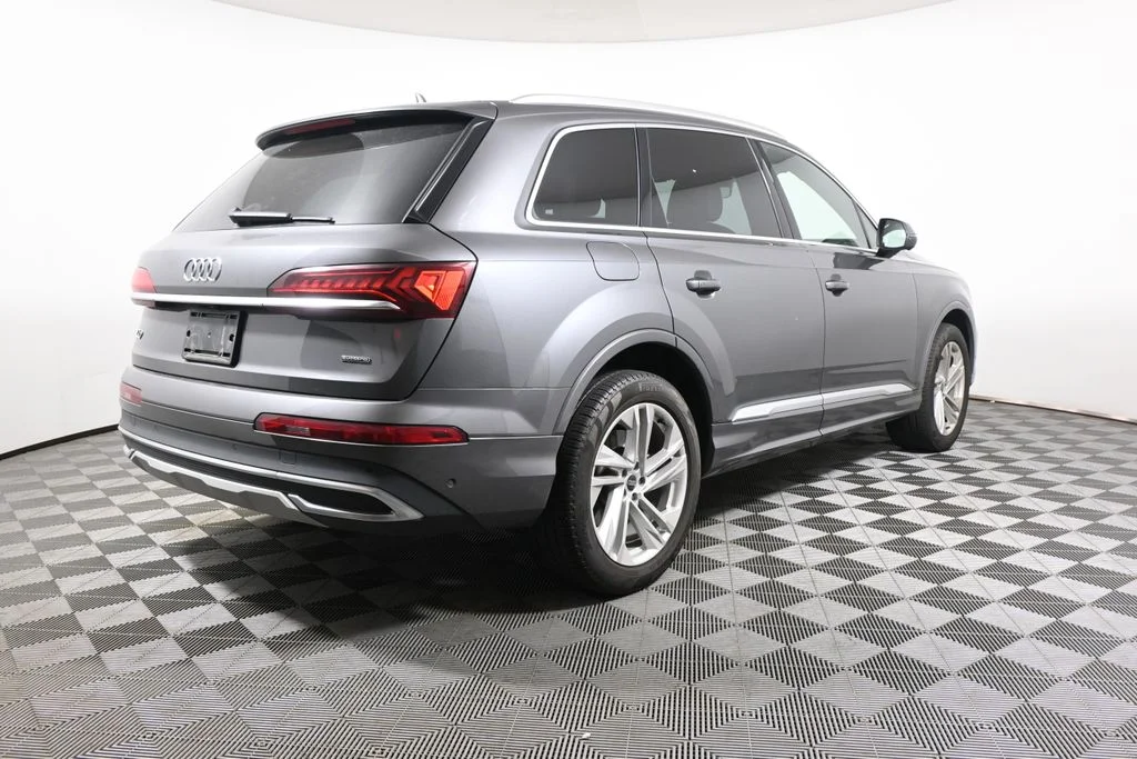 Used 2021 Gray Audi 55 Premium Plus image 7