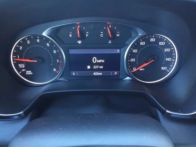 2025 Chevrolet Blazer 2LT - Photo 11