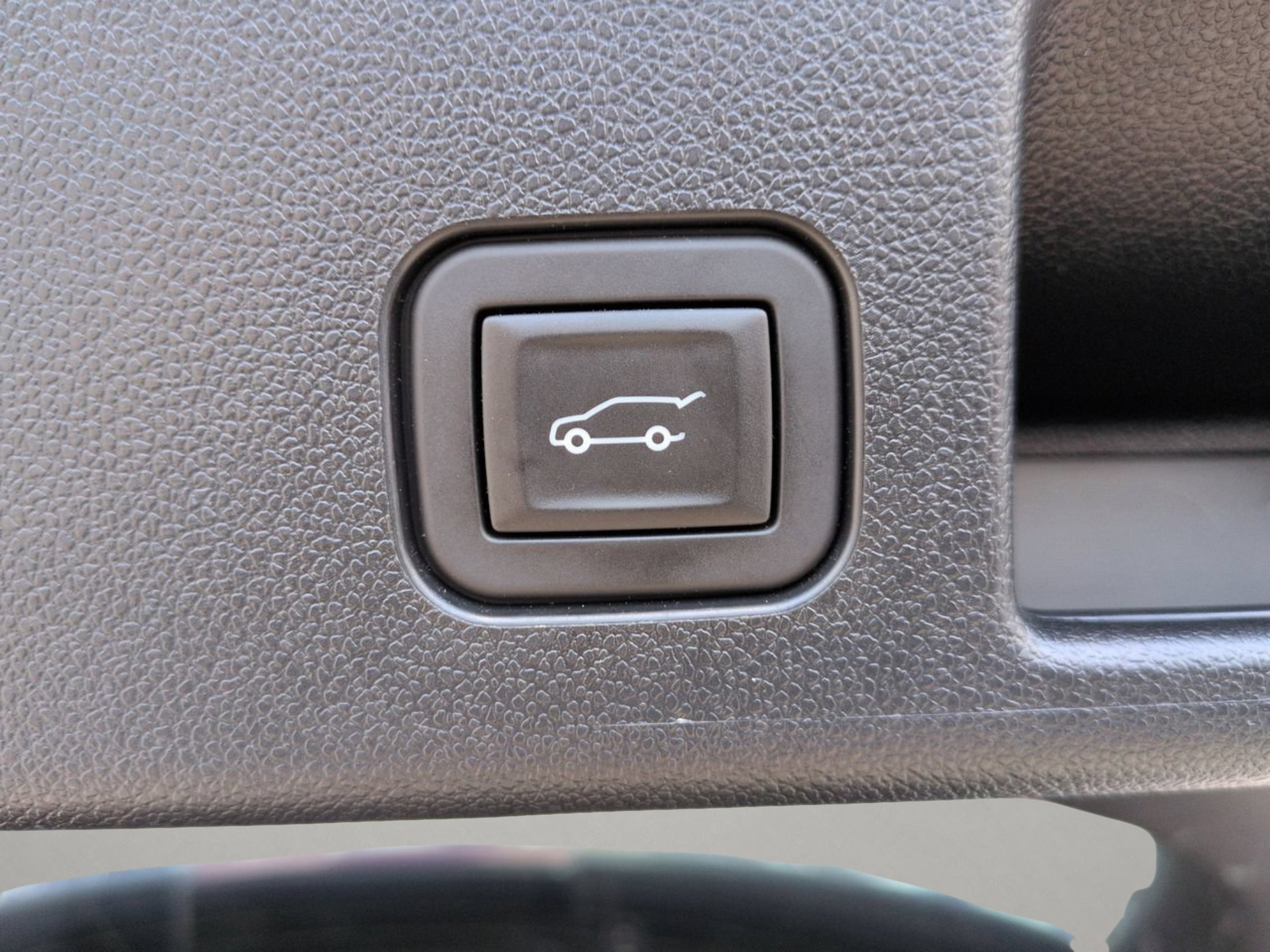 Used 2024 Sterling Gray Metallic Chevrolet LT image 15
