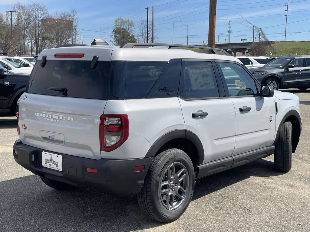 New 2026 Space White Metallic Ford Big Bend® image 3