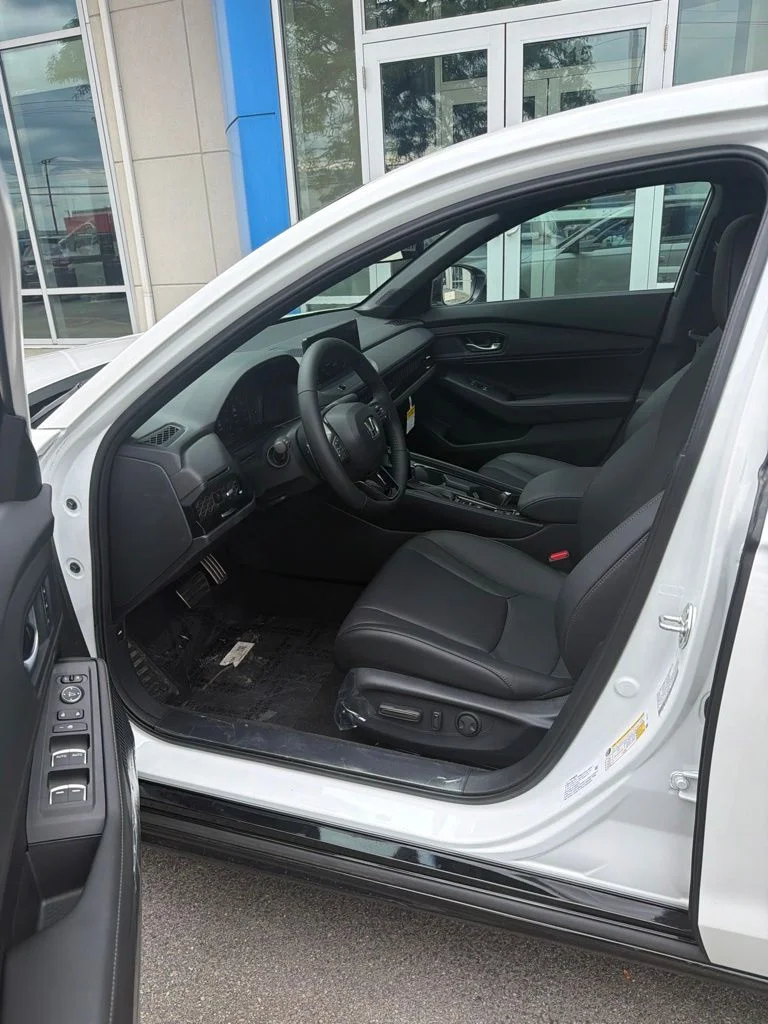 New 2026 Platinum White Pearl Honda Sport-L Hybrid image 9