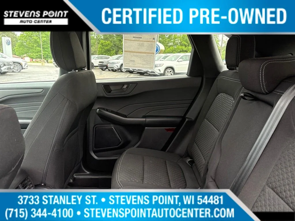 Used 2023 Agate Black Metallic Ford Active image 25