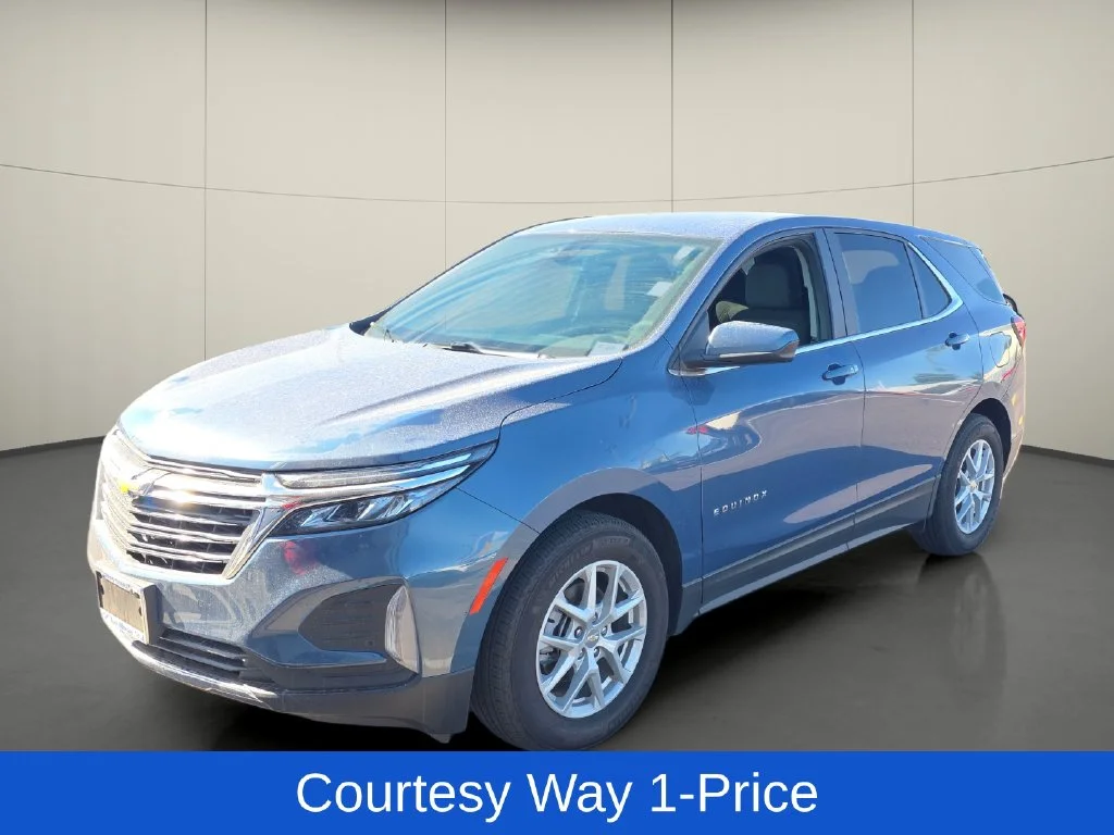 Used 2024 Blue Chevrolet LT image 4
