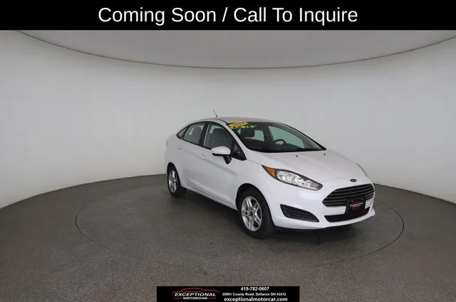 Used 2019 White Ford SE image 28