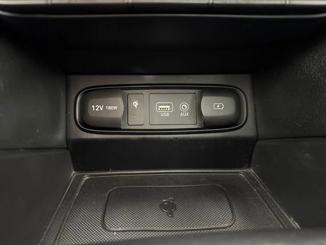 Used 2019 Quartz Hyundai Ultimate image 17
