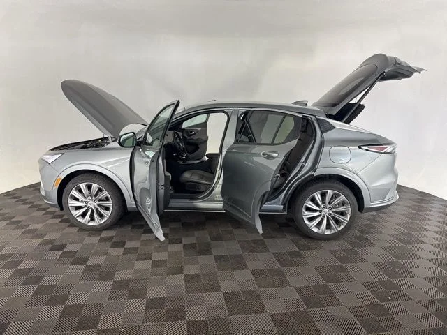 Used 2025 Gray Buick Avenir image 11